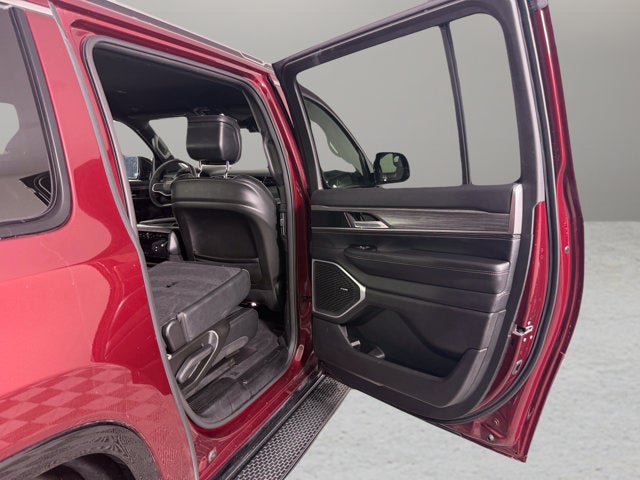 2023 Jeep Wagoneer L Series II