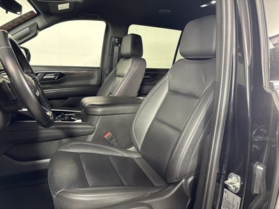 2025 Chevrolet Suburban LT