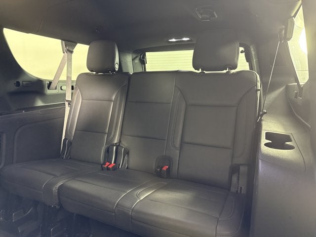 2025 Chevrolet Suburban LT