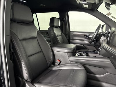 2025 Chevrolet Suburban LT