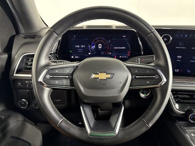 2025 Chevrolet Suburban LT