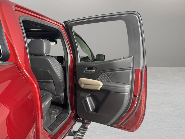 2025 GMC Canyon 4WD Denali