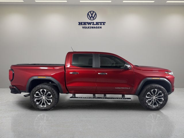 2025 GMC Canyon 4WD Denali