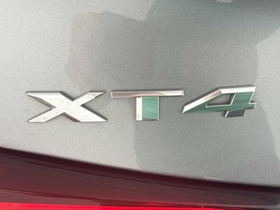 2025 Cadillac XT4 FWD Premium Luxury
