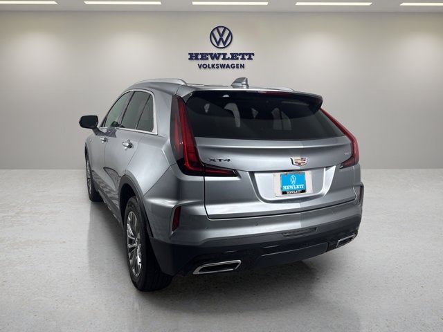 2025 Cadillac XT4 FWD Premium Luxury