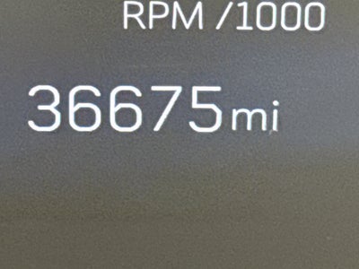 2025 Cadillac XT4 FWD Premium Luxury