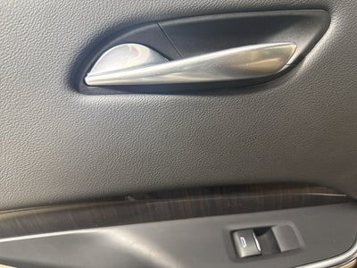 2024 Cadillac XT4 FWD Premium Luxury