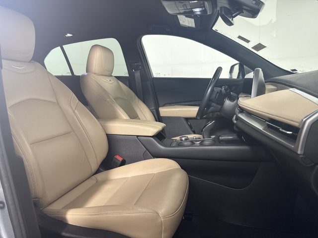 2024 Cadillac XT4 FWD Premium Luxury