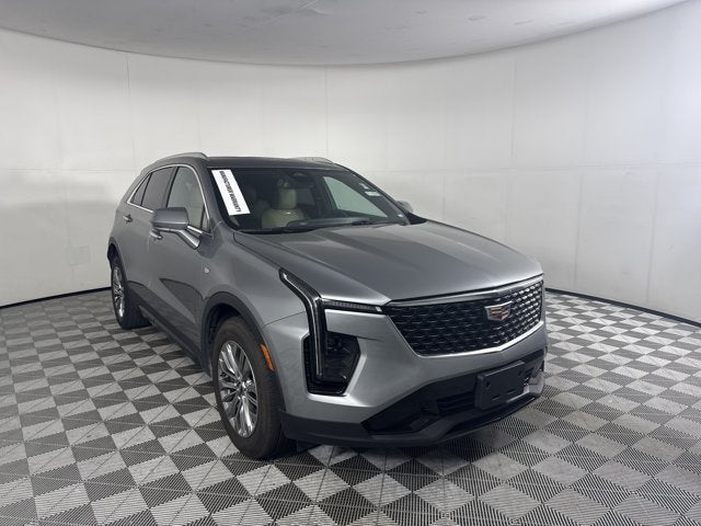 2024 Cadillac XT4 FWD Premium Luxury