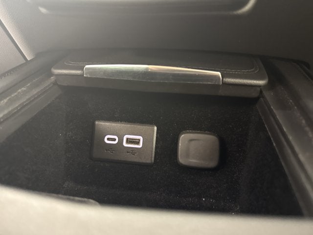 2024 Cadillac XT4 FWD Premium Luxury