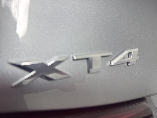 2024 Cadillac XT4 FWD Premium Luxury