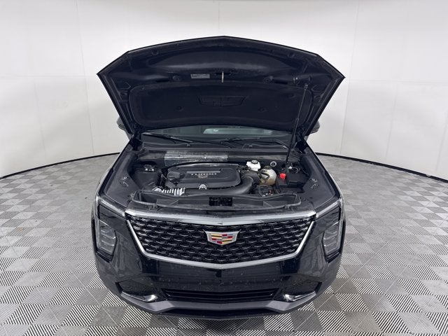 2025 Cadillac XT4 FWD Premium Luxury