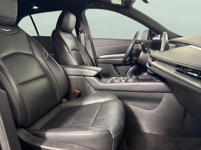 2025 Cadillac XT4 FWD Premium Luxury