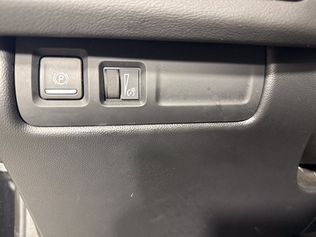 2025 Cadillac XT4 FWD Premium Luxury