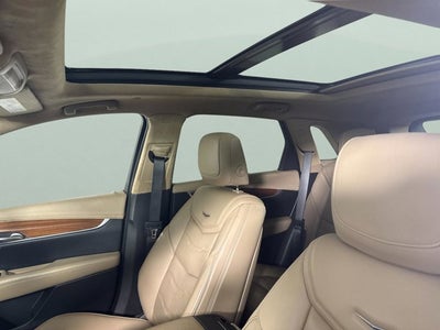 2017 Cadillac XT5 Platinum AWD