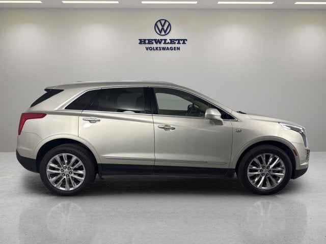 2017 Cadillac XT5 Platinum AWD