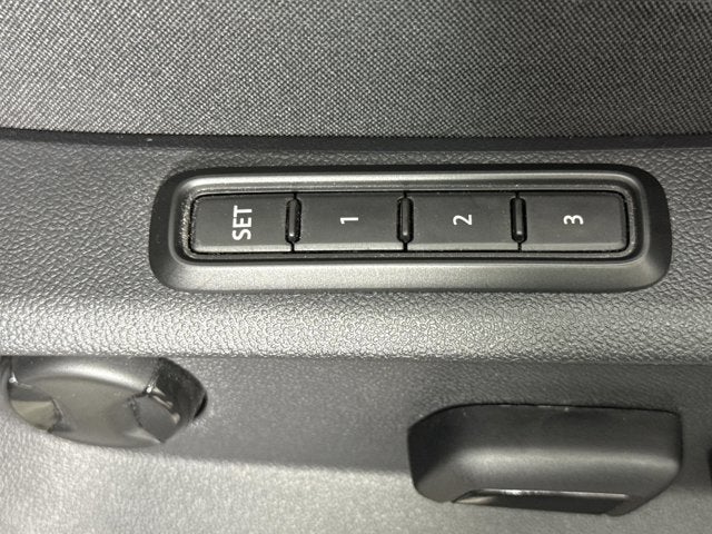 2023 Volkswagen Atlas Cross Sport 2.0T SEL