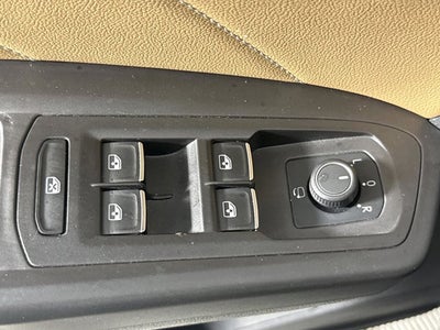 2023 Volkswagen Atlas Cross Sport 3.6L V6 SEL Premium R-Line