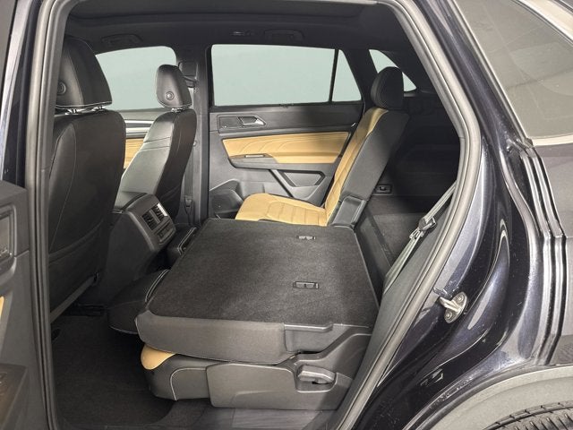 2023 Volkswagen Atlas Cross Sport 3.6L V6 SEL Premium R-Line