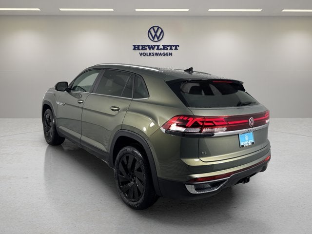 2025 Volkswagen Atlas Cross Sport 2.0T SE w/Technology