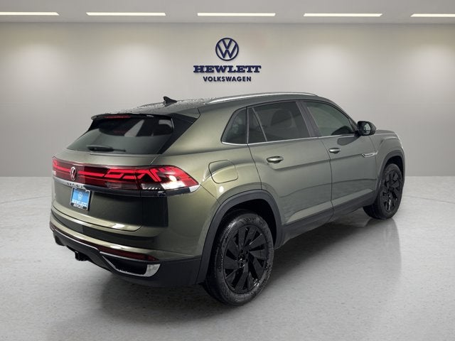 2025 Volkswagen Atlas Cross Sport 2.0T SE w/Technology