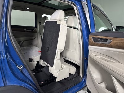 2025 Volkswagen Atlas 2.0T SE w/Technology