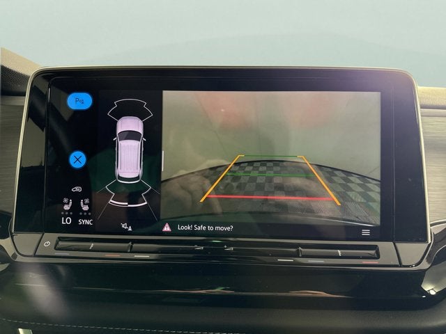 2025 Volkswagen Atlas Cross Sport 2.0T SE w/Technology