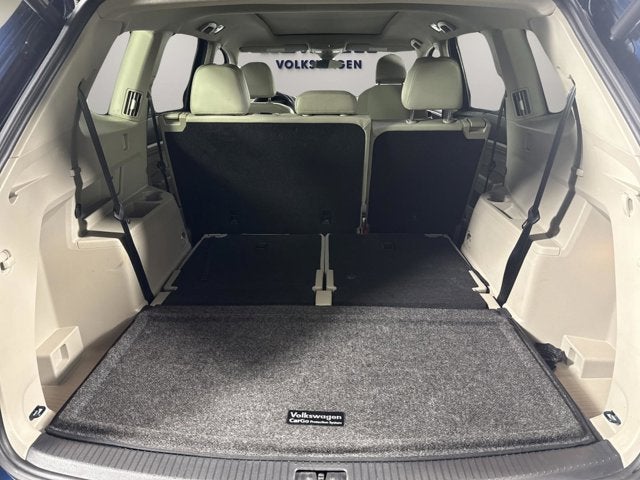 2023 Volkswagen Atlas 3.6L V6 SEL R-Line Black