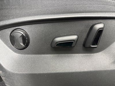 2023 Volkswagen Atlas 2.0T SE w/Technology