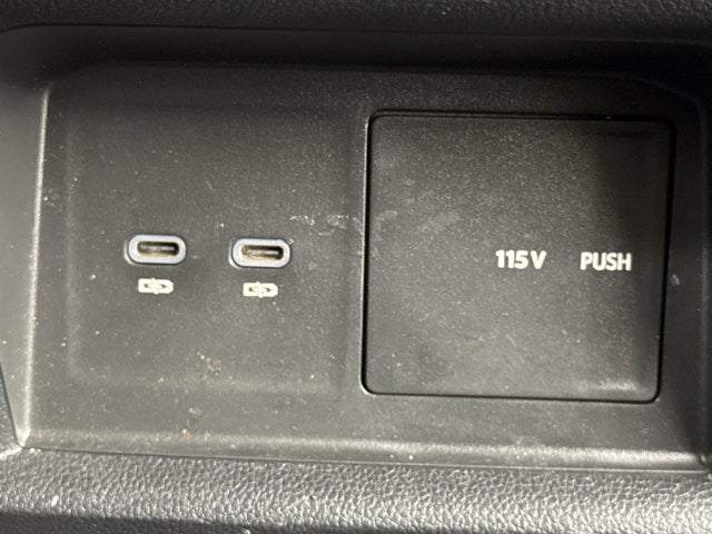 2023 Volkswagen Atlas 2.0T SE w/Technology