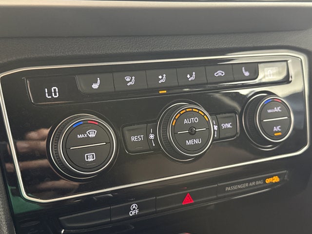 2023 Volkswagen Atlas 2.0T SE w/Technology