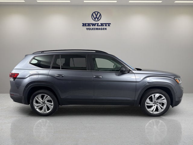 2023 Volkswagen Atlas 2.0T SE w/Technology