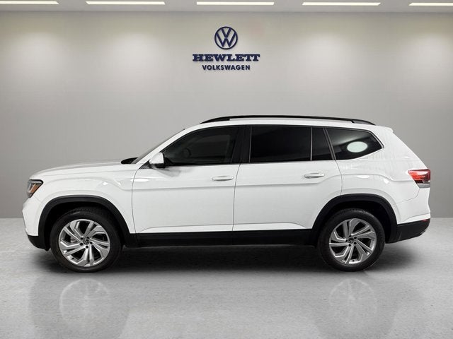 2022 Volkswagen Atlas 3.6L V6 SE w/Technology