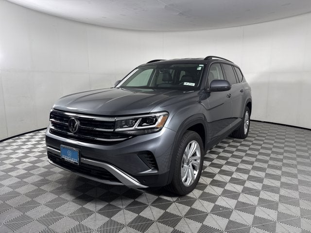 2022 Volkswagen Atlas 3.6L V6 SE w/Technology