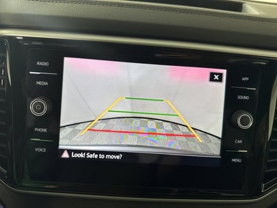 2022 Volkswagen Atlas 3.6L V6 SE w/Technology