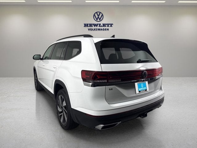 2025 Volkswagen Atlas 2.0T SE w/Technology