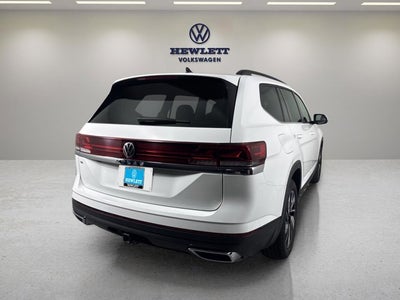 2025 Volkswagen Atlas 2.0T SE w/Technology