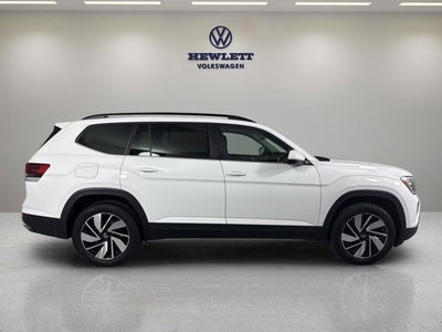 2025 Volkswagen Atlas 2.0T SE w/Technology