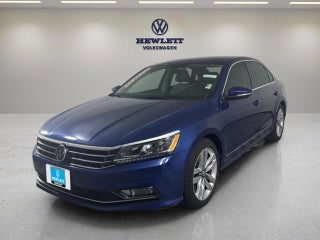 2017 Volkswagen Passat 1.8T SE w/Technology