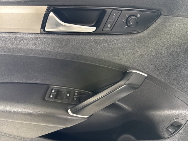 2021 Volkswagen Passat 2.0T SE