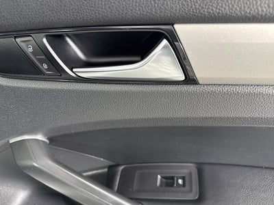 2021 Volkswagen Passat 2.0T SE