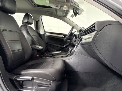 2021 Volkswagen Passat 2.0T SE