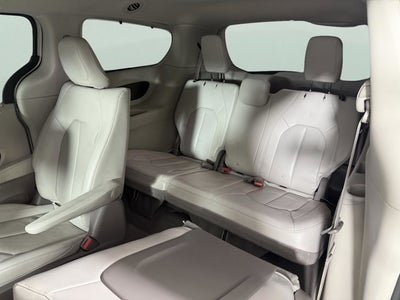 2021 Chrysler Pacifica Hybrid Touring L