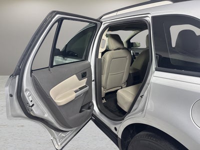 2012 Ford Edge SE