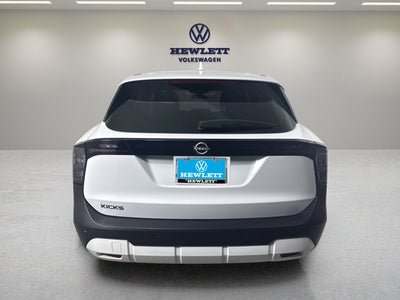 2025 Nissan Kicks SV