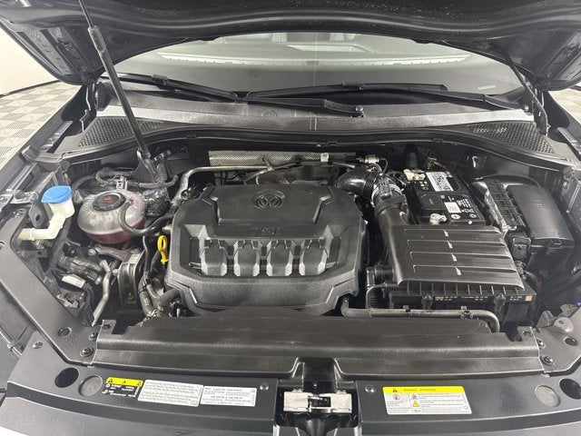 2021 Volkswagen Tiguan SE R-Line Black