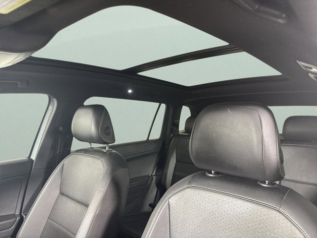 2021 Volkswagen Tiguan SE R-Line Black