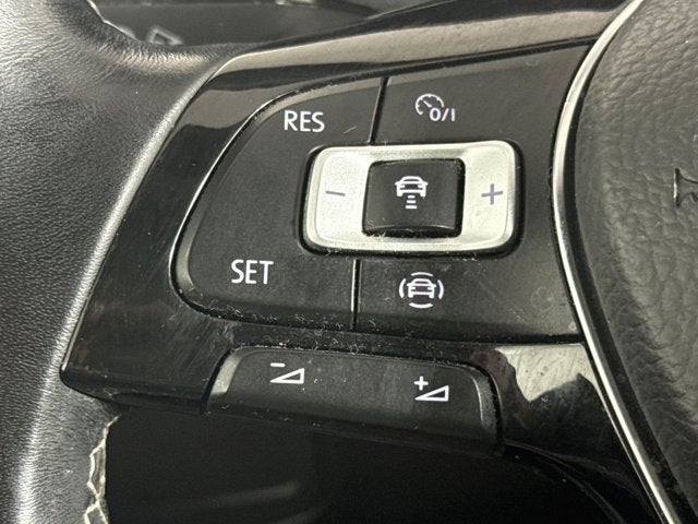 2021 Volkswagen Tiguan SE R-Line Black