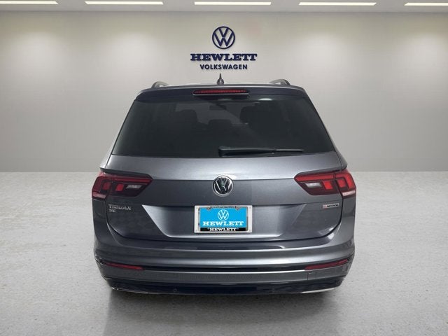 2021 Volkswagen Tiguan SE R-Line Black