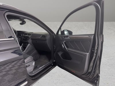 2022 Volkswagen Tiguan SEL R-Line